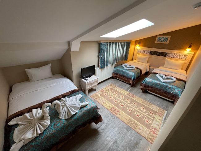 Triple Room